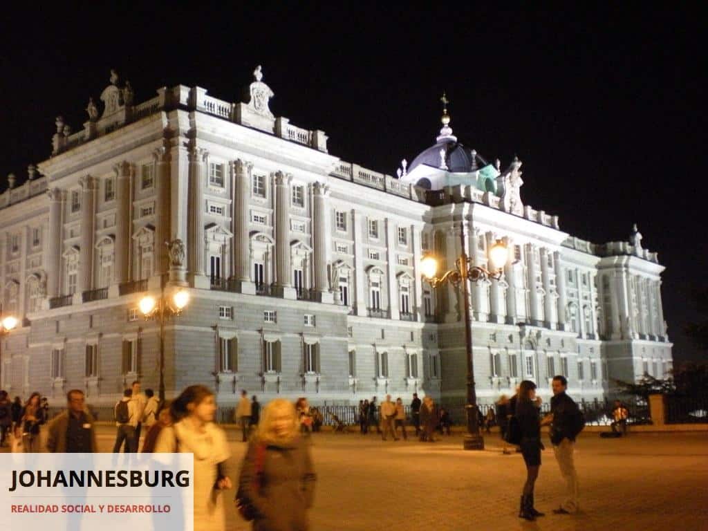 Madrid -Palacio Real noche