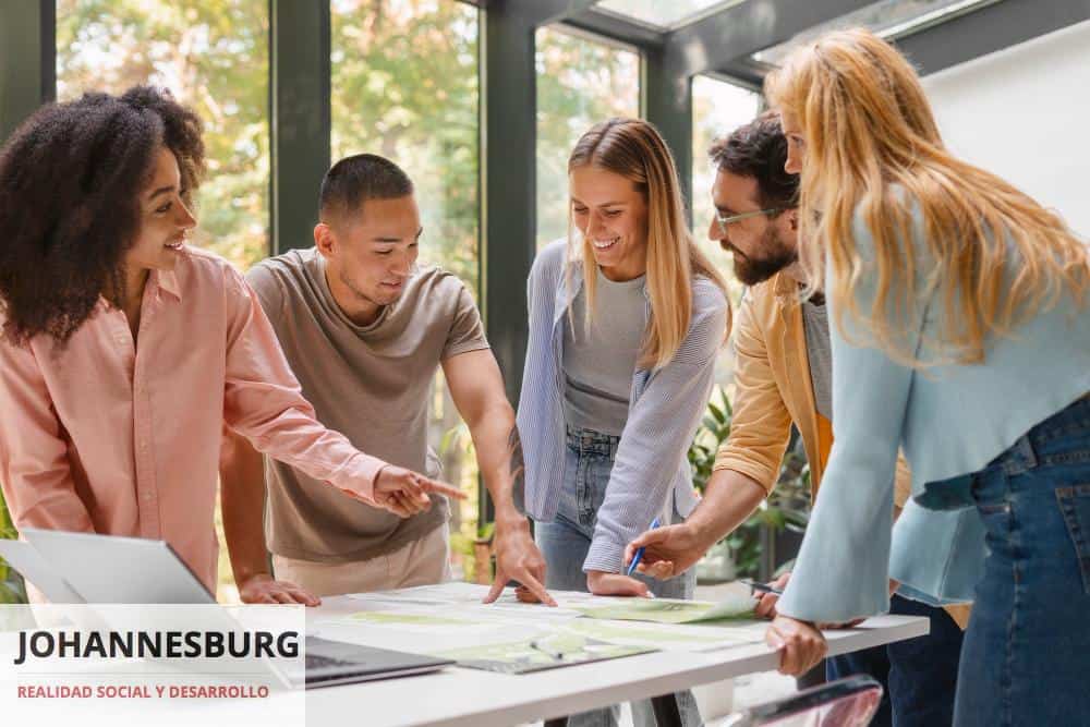 equipo organiza team building