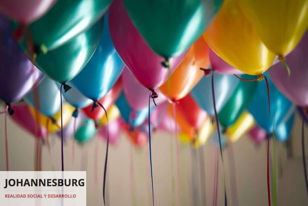 selective focus photography of assorted-color balloons